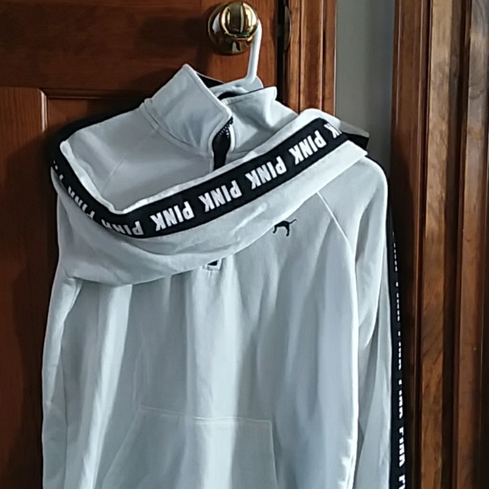 White and black PINK VS quarter zip - Picture 2 of 6
